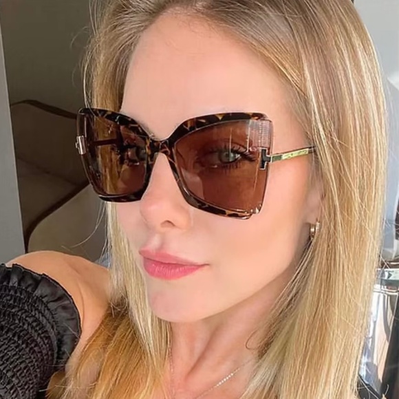 NEW TOM FORD TF766 55Y WOMEN BUTTERFLY SUNGLASSES TOM FORD GIA FT0766/S BROWN